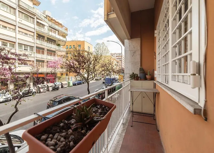 Guesthost - San Giovanni In Laterano Comfy Appartement Rome